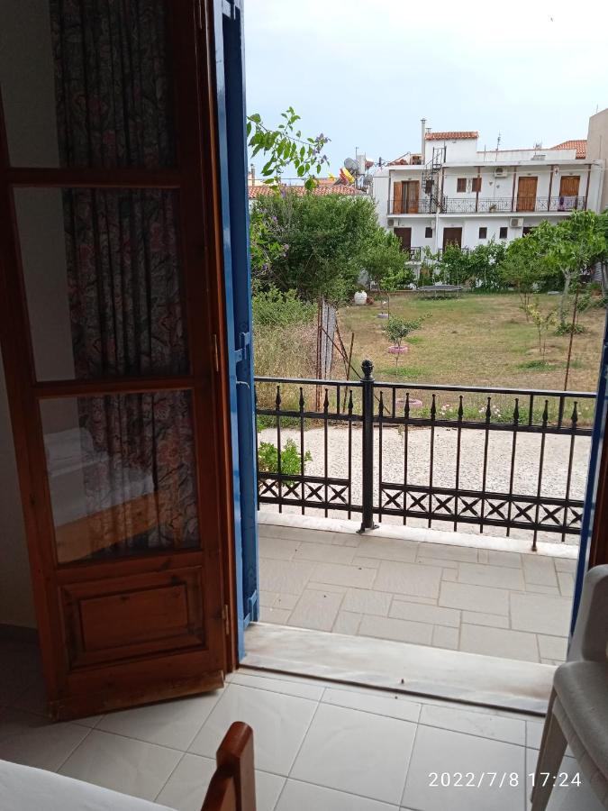 Syraina Apartments Skiathos-stad Buitenkant foto