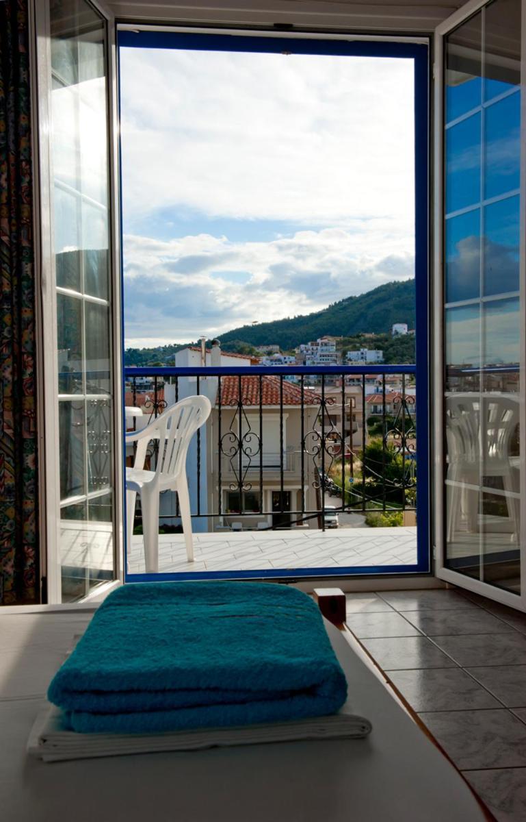 Syraina Apartments Skiathos-stad Buitenkant foto