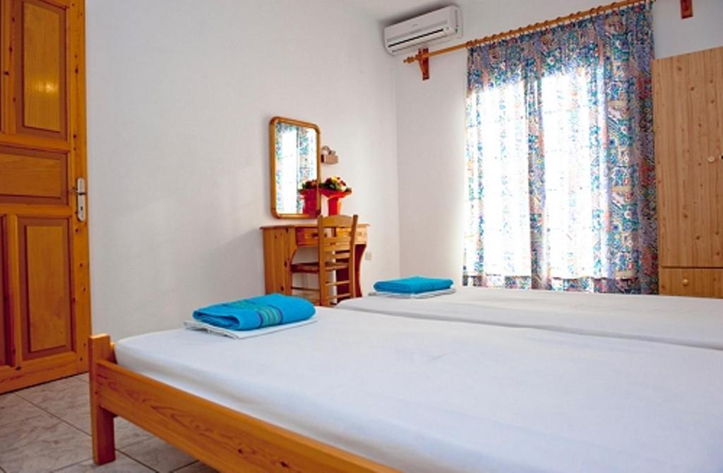 Syraina Apartments Skiathos-stad Kamer foto