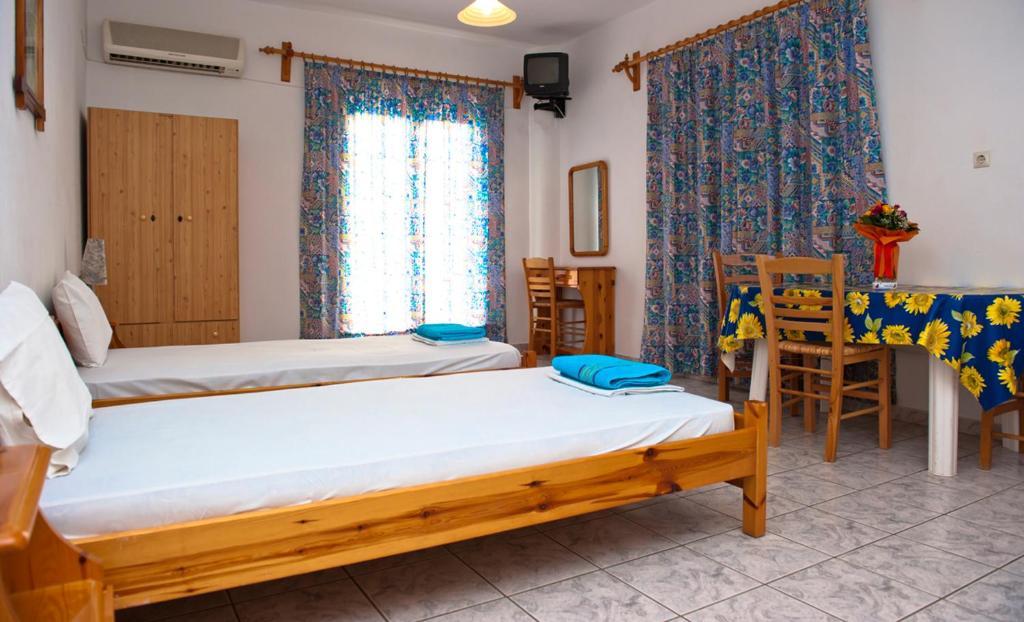 Syraina Apartments Skiathos-stad Buitenkant foto